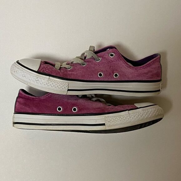 Converse CTAS Junior’s Pink Velvet Double Tongue Low Top Sneakers - Picture 8 of 11
